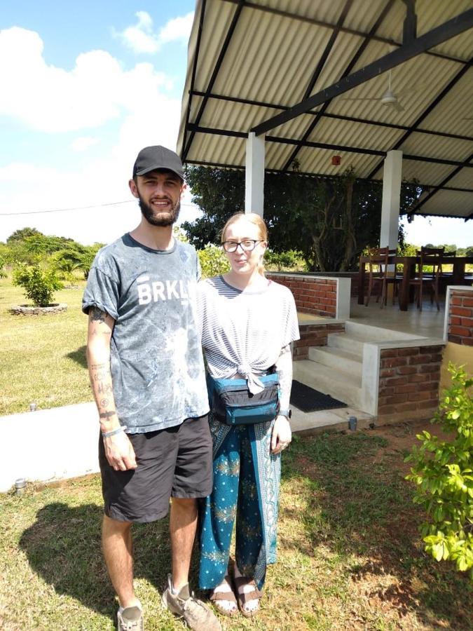 ティッサマハーラーマ Thihawa Eco Huts Yala Bed & Breakfast エクステリア 写真